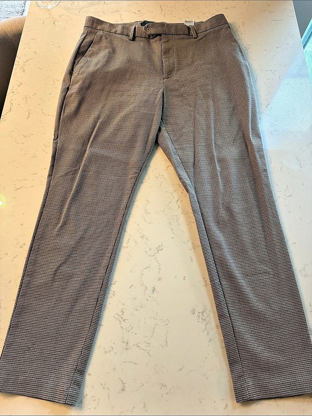 Banana Republic Straight Leg Pants in Brown